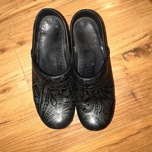 DANSKO Professional Black Tootled Clogs